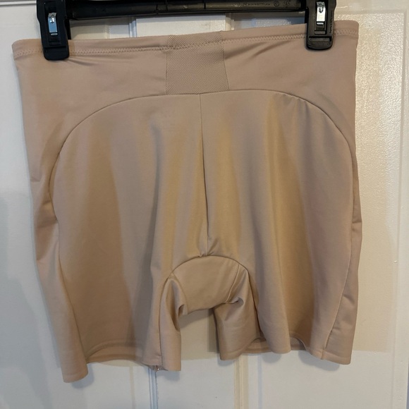 Naomi & Nicole 7458 Adjusts to You Waistline Bike Pant Firm Control Sz XL Beige - Picture 7 of 12